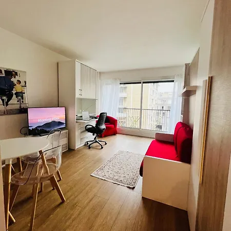 Cosy Near Eiffel Tour *